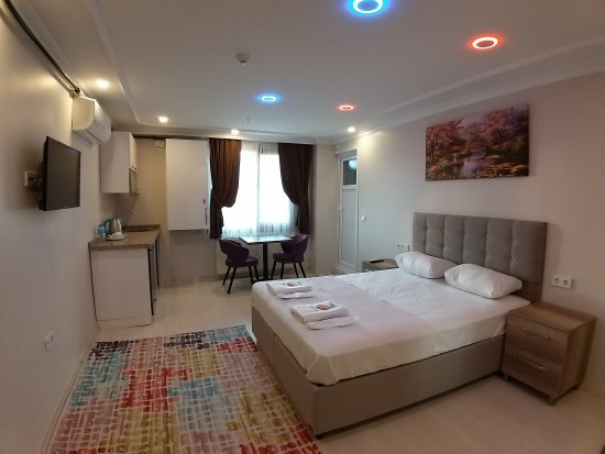 hotel-img